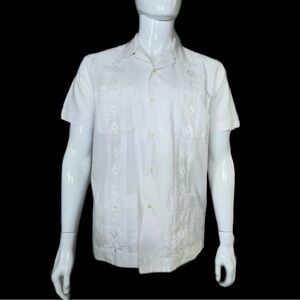 Alan Thomas Men’s Vintage White Short Sleeve Guayabera Four Pocket Shirt